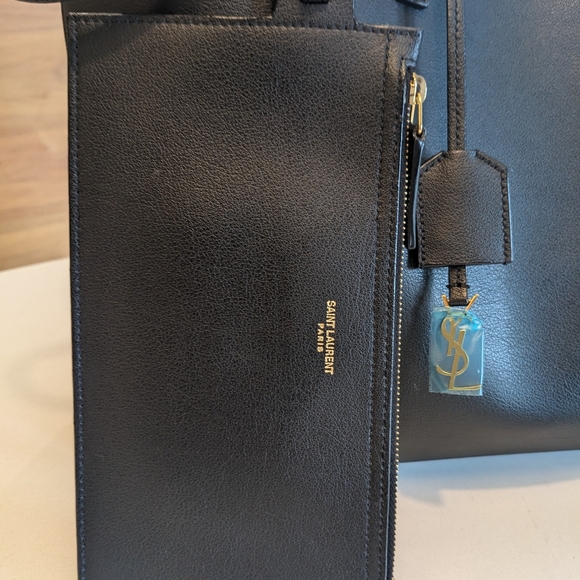 Saint Laurent East/West Black Leather Tote - Picture 9 of 9